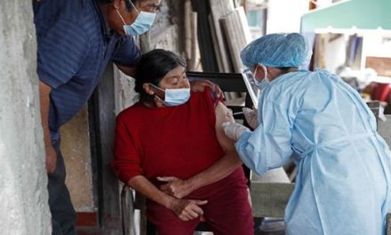 Reportan aumentó de casos de Covid-19 en dos regiones de Perú