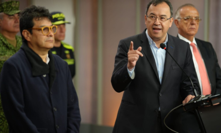 Gobierno de Colombia suspendió cese el fuego con ELN