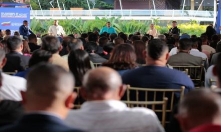 Presidente Maduro sostuvo encuentro con el Movimiento Evangélico Cristiano de Venezuela
