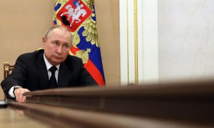 Vladimir Putin afirmó que Occidente busca eliminar a Rusia