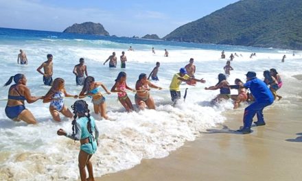 Jorge Briceño: Más de seis mil temporadistas disfrutaron el Festival Playero en costas aragüeñas