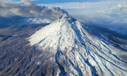 Activarán sirenas del volcán Cotopaxi para mejorar capacidad de respuesta de la población