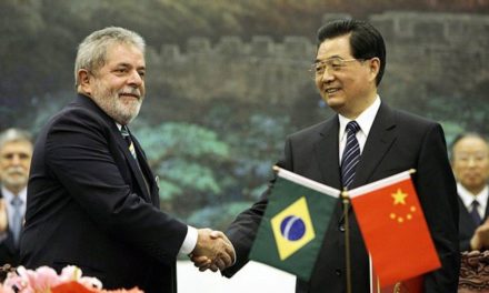Presidente de Brasil ratificó disposición a optimizar cooperación bilateral con China