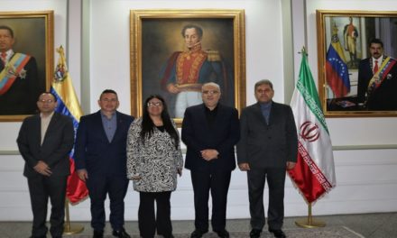 Ministro de Petróleo de Irán llegó a Venezuela para afianzar relaciones energéticas