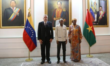 Primer ministro Burkinabé arribó a Venezuela para profundizar cooperación bilateral