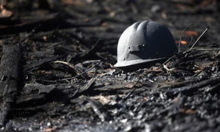Cinco desaparecidos tras incendio en mina de carbón de China