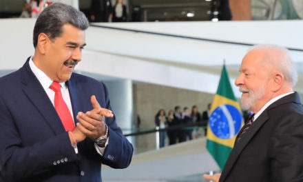 Psuv calificó histórico y de victoria encuentro de Maduro y Lula