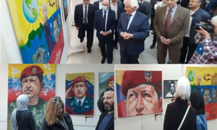 Artistas sirios rindieron homenaje a Chávez y Bolívar