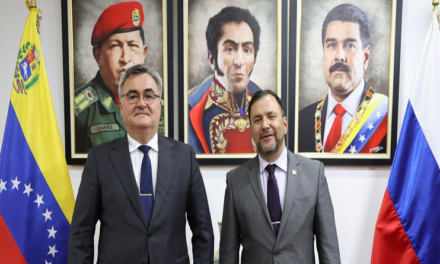 Venezuela y Rusia reafirmaron compromiso de fortalecer las relaciones entre ambas naciones