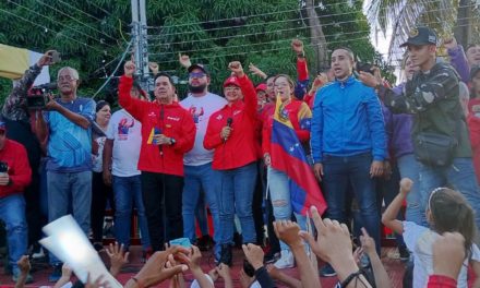 Pueblo revolucionario desbordó las calles de Santa Rita
