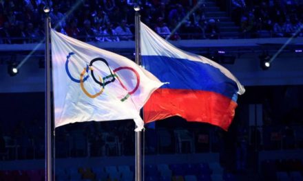 El Kremlin rechazó decisión del COI de no invitar a atletas rusos a los JJOO 2024