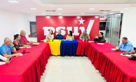 Psuv se moviliza en Aragua en apoyo al Presidente Maduro