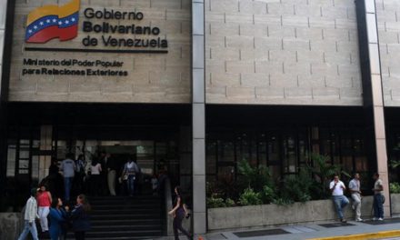 Venezuela abrió en Colombia oficinas para legalización y apostilla electrónica
