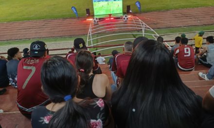 Venezuela ganó de local con gol del gladiador Rondón