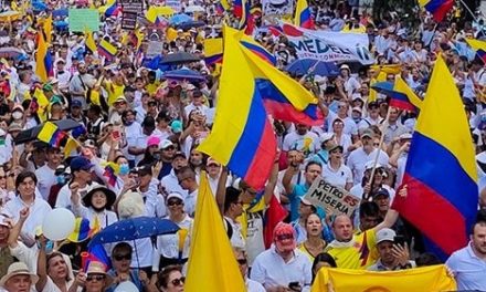 Bajo un ambiente de paz se desarrolló jornada electoral en Colombia
