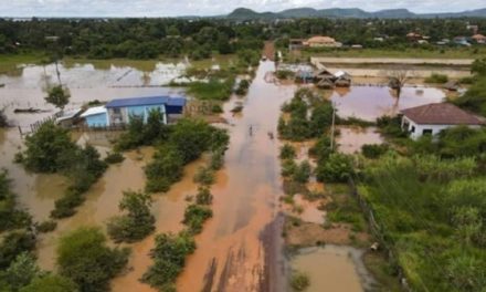 Inundaciones en Camboya afectaron a más de 230 mil personas