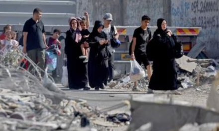 ONU denuncia desplazamiento masivo de palestinos tras bombardeos en la Franja de Gaza