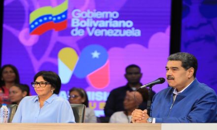 Jefe de Estado anunció programa especial de fertilidad para mujeres venezolanas