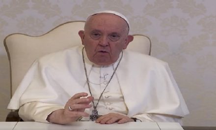 Papa Francisco instó a dar respuestas efectivas a crisis climática