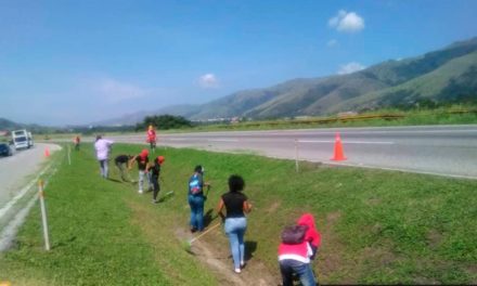 Vías de Aragua ha realizado constante mantenimiento a carreteras y autopistas de la región central
