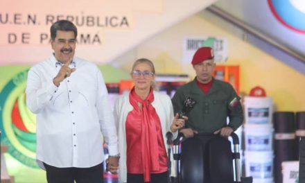 Presidente Maduro realzó papel de las Bricomiles en la recuperación de espacios educativos en el país