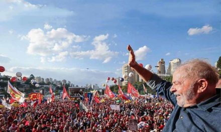 Gobierno de Lula da Silva obtuvo un 53% de aprobación