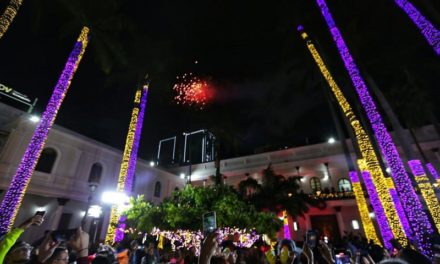 Asamblea Nacional encendió las luces de la Navidad