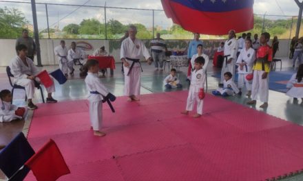 Insajuv cerró semana aniversaria con torneo de Karate
