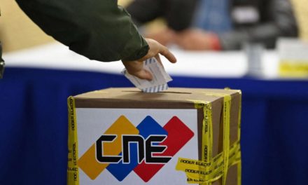 CNE extiende por dos horas la jornada electoral del referendo consultivo
