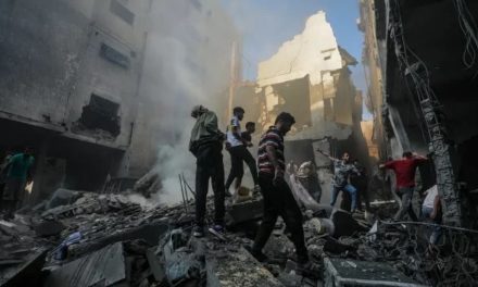 Muertos en Gaza por ataques de Israel ascienden a 20.915