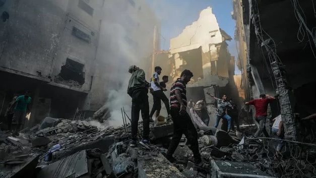 Muertos en Gaza por ataques de Israel ascienden a 20.915