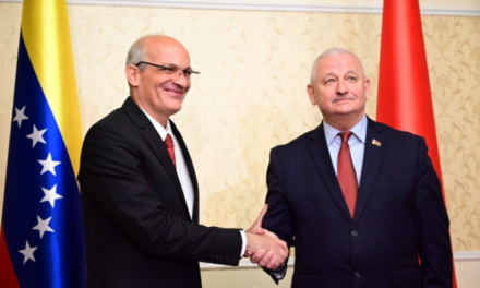 Venezuela y Bielorrusia relanzan cooperación bilateral al más alto nivel