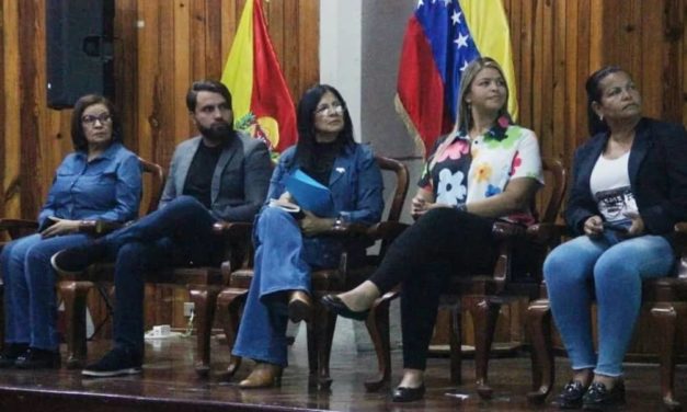 ExpoGirardot 2023 inició con ciclo de ponencias en el área de Economía Digital