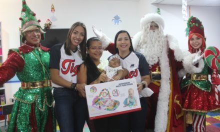 La magia de la navidad llegó a niños del HCM y Hospital de Los Samanes