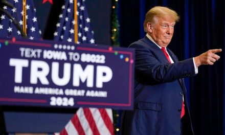 Tribunal Supremo de Colorado prohibió aspiración presidencial de Trump