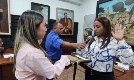 Engracia Romero asumió la presidencia del Concejo Municipal de Ribas