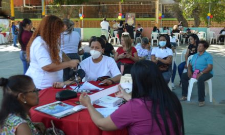 Jornada “Salud a Manos Llenas para Nuestro Magisterio” se desarrolló en Bolívar