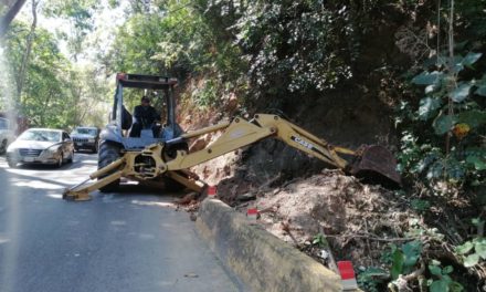 Gobierno regional inició trabajos de mantenimiento en la carretera de Ocumare