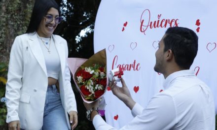 Con una propuesta de matrimonio se inauguró la iniciativa Turismo Romántico en Aragua