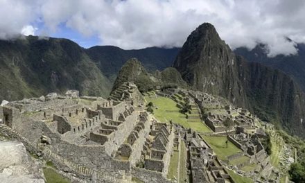 Pobladores de Machu Picchu levantan el paro que mantenía cerrado el monumento