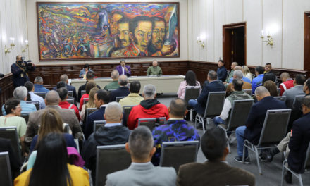 Presidente Maduro se reúne con ministros y gobernadores de la Revolución