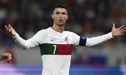Cristiano Ronaldo investigado por gestos obscenos