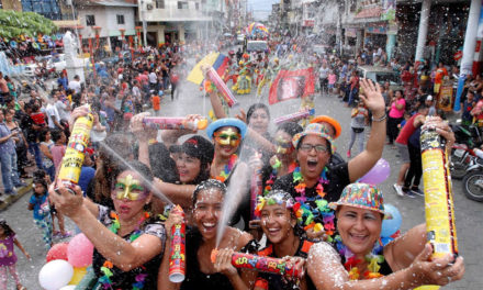 Ecuador «juega» su Carnaval