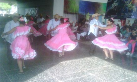 Danzas Nacionalistas Expresión Criolla celebró su 43° Aniversario en la Casa de la Cultura de Maracay