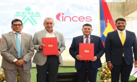 Venezuela y Colombia firman acuerdo para formación técnica-profesional