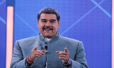 Presidente Maduro instruye ampliar 7T con método Consulta-Debate-Acción