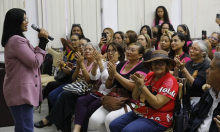 Más de 100 mujeres fueron instruidas por el taller «Las Mujeres Emprenden Más»