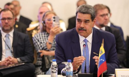 Maduro invitó a CELAC y ONU como observadores para elecciones presidenciales