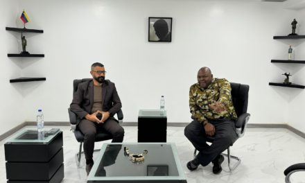 Presidente del SUAF sostuvo reunión con el presidente del Movimiento por la Paz y la Vida