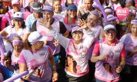 Con extraordinaria caminata Aragua celebró el Día Internacional de la Mujer Trabajadora